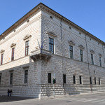 palazzo dei diamanti